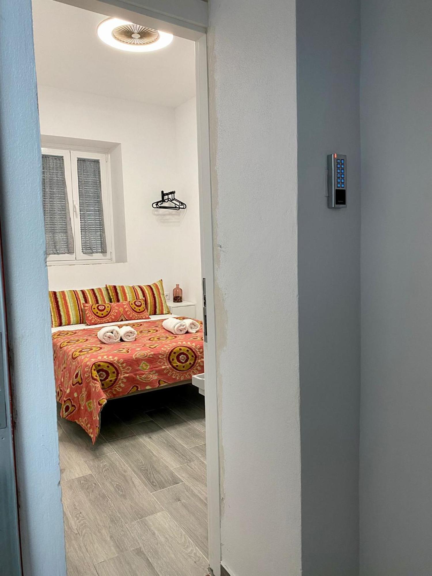 Bed and Breakfast Anka Kurro Рота Экстерьер фото