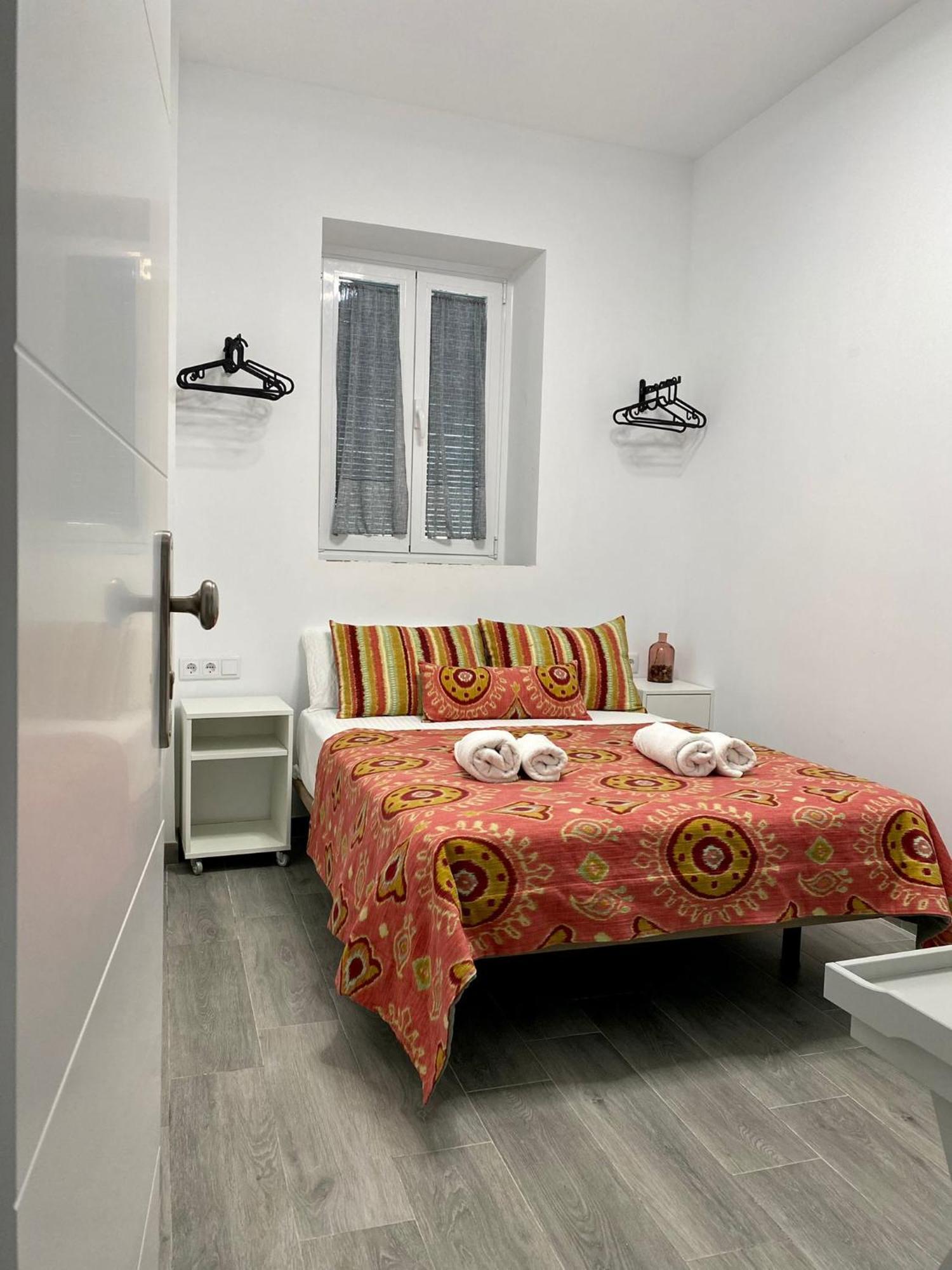 Bed and Breakfast Anka Kurro Рота Экстерьер фото